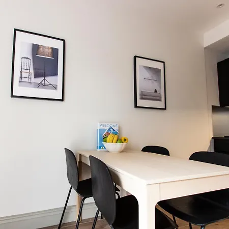 Appartement Newly Refurbished And Modern 1 Bedroom House In Dublin1 *